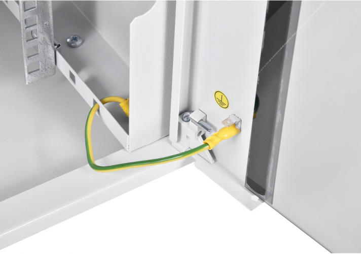 Серверный шкаф ЦМО ШРН-Э-6.350