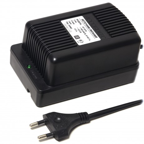 Блок питания Accordtec 12В 1.5A черный