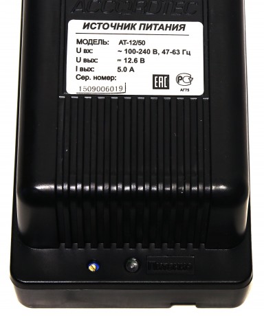 Блок питания Accordtec 12В 5A черный