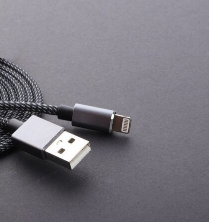 Кабель A132 USB - Lightning