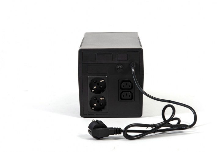 Источник бесперебойного питания RAPAN-UPS 1000 (1000Ва/600Вт)